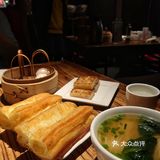 这跟油条竟然比我手臂还粗