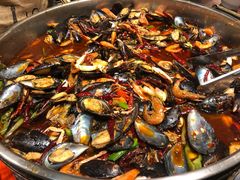 -四海一家自助餐(益田假日广场店)