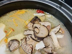 -野菌皇海景野生菌火锅(滨海大道店)