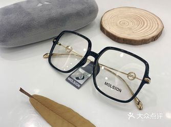 2021陌森新品黑框镜架，专为甜酷女孩设计