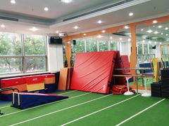 -能量学院少儿体能运动馆(公园1872店)