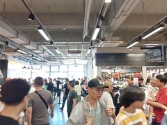 -NIKE上海青浦优选体验店