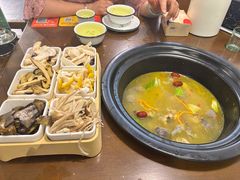 -菌乡缘·野生菌蒸汽鱼火锅(江边夜市店)