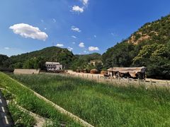 -梁家河村红色旅游区