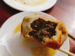 -宝瑞门钉肉饼店