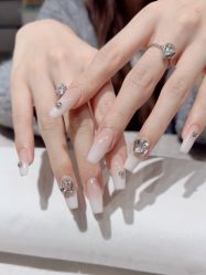 -艾珂·美甲美睫