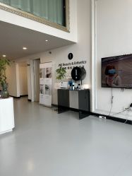 -JNK皮肤管理中心