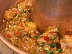 土司铜锅油焖鸡-浩海火燒雲傣家菜(芮欧百货店)