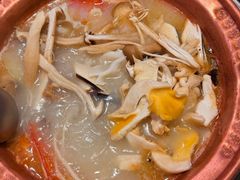 -阿婆情腊排骨火锅(金虹路店)