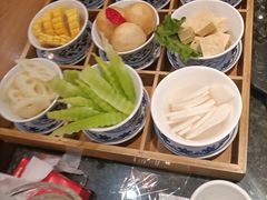 -井格重庆火锅(临平银泰城店)