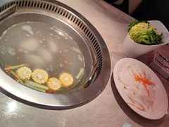 -三头牛·潮汕牛肉生蚝火锅 (夏湾店)