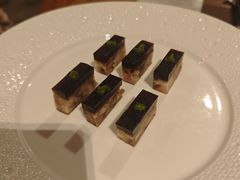 -海尔洲际酒店天下一品中餐厅