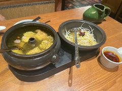 -云海肴·汽锅鸡·云南菜(天山百盛优客店)