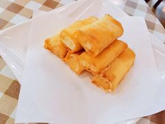 -新大咀港式茶餐厅(宝山万达店)
