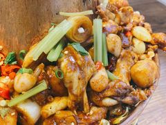 炭火微辣牛蛙-老佛爷蛙锅•鲜蛙煲(麦凯乐店)