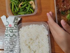 -郭巨人农家食堂(南部商务区店)