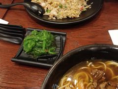 -陕味食族(西小口路店)