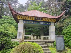 -庐山风景区花径公园