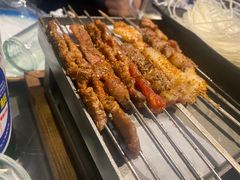 -小旋风·鹤岗烧烤(佳丰北苑店)