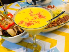 -临界音乐酒馆·小龙虾·江湖菜(华熙LIVE·鱼洞店)