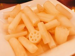 -上海漕河泾万丽酒店