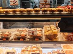 -鲍师傅糕点(江苏路店)