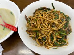 -三百碗宝应长鱼面(板仓街店)