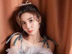 -经典婚纱摄影美学馆·私人定制