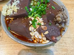 特色秘制红油血旺-谢老五跷脚牛肉·非遗传承店