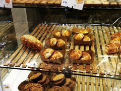 -巴黎贝甜(常德路店)