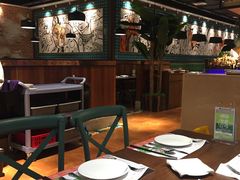 大堂-亚马逊环球美食百汇(新城吾悦广场店)