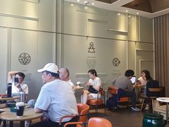 -星巴克臻选(上海今潮8弄店)