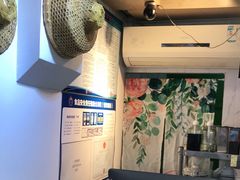 -津椰本·海南正宗椰奶清补凉(店一店)