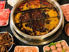 -邓莽子老火锅(中兴路总店)