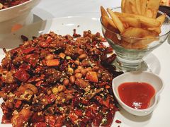 经典辣子鸡配大薯条-眉州东坡(远洋未来广场店)
