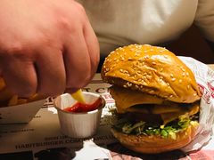 -The Habit Burger Grill 哈比特汉堡(复兴soho店)