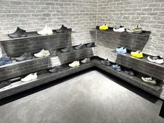 -ARC'TERYX始祖鸟(北京王府中环店)