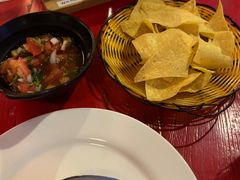 -Pistolera Mexican Cantina女枪手墨西哥餐厅(碧云路店)