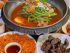 -喇喇排骨火锅·传统韩式脊骨汤(望京西园总店)