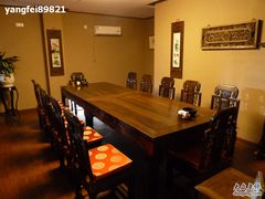 中包包厢-友缘茶人(古龙路店)