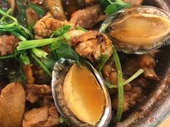 -芳村榕树头叹佬鸡煲(体育西店)