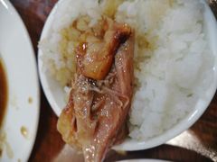 -巷子深菜馆·津门肘子(滨海店)