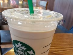 冰榛果拿铁-星巴克(无锡百联奥特莱斯店)