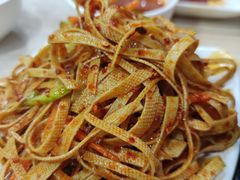 拌豆腐丝-平山城鑫烧烤(建国楼店)