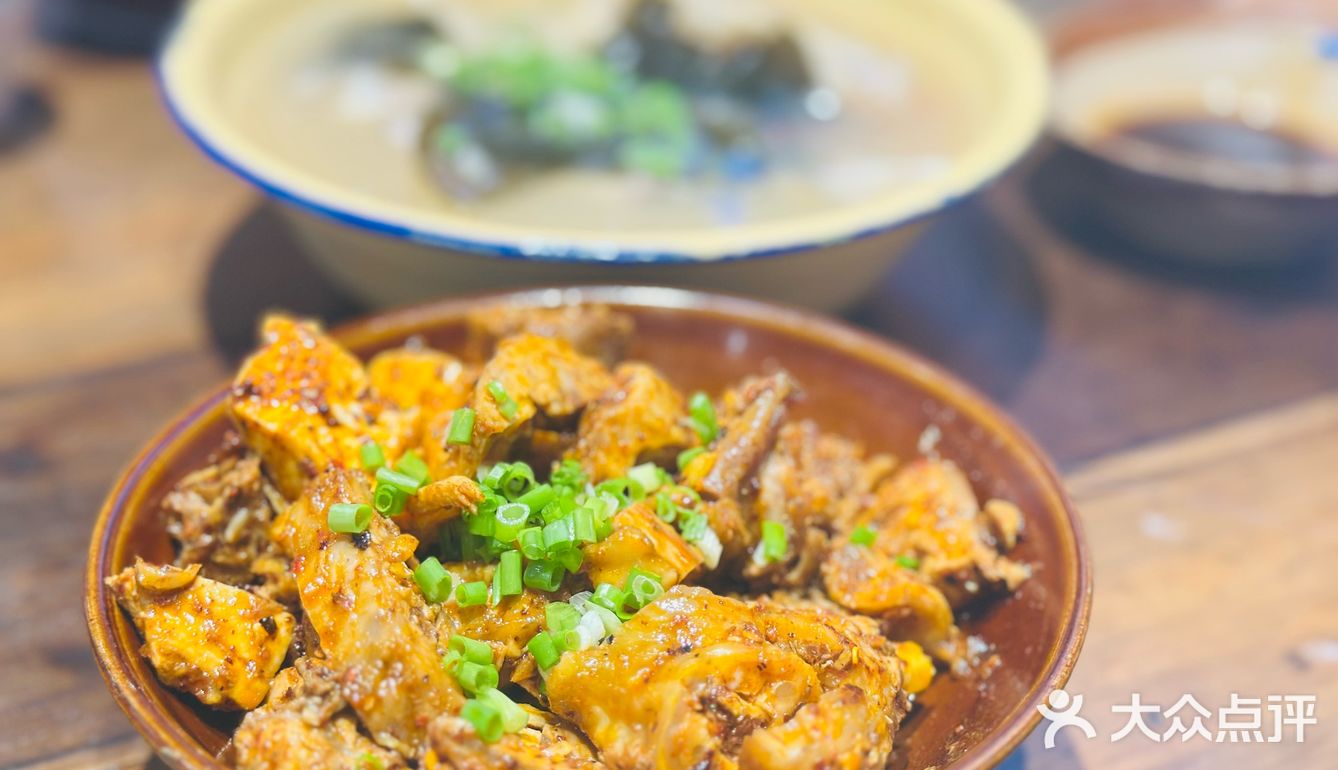 终于吃到正宗Duang Duang的蹄花儿