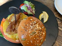 -HIGH FIVE哈福手工汉堡(桂林路店)