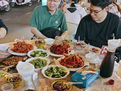 -老街烧烤大排档·地道湖北菜·龙虾馆(汉口火车站店)