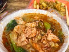 -二钢串叔麻辣烫(华龙大厦店)