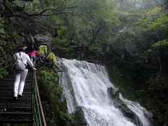 -藏龙百瀑风景区