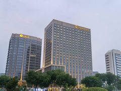 -泉城广场